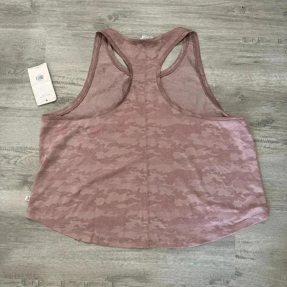 Danskin pink camo tank top - Picture 2 of 3